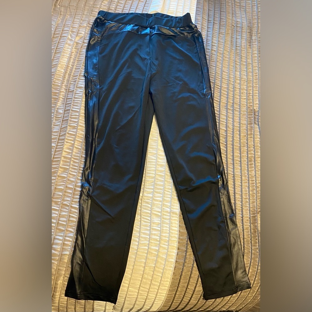 ChicMe - NEW - Black Large Leggings